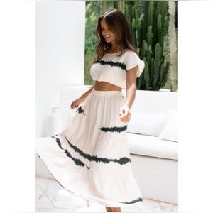 Petal & Pup | Two Piece Set | Black and Cream PERFECT FOR SPRING 🤍